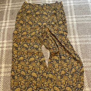 Boden Women’s Velvet Pants- Size XL